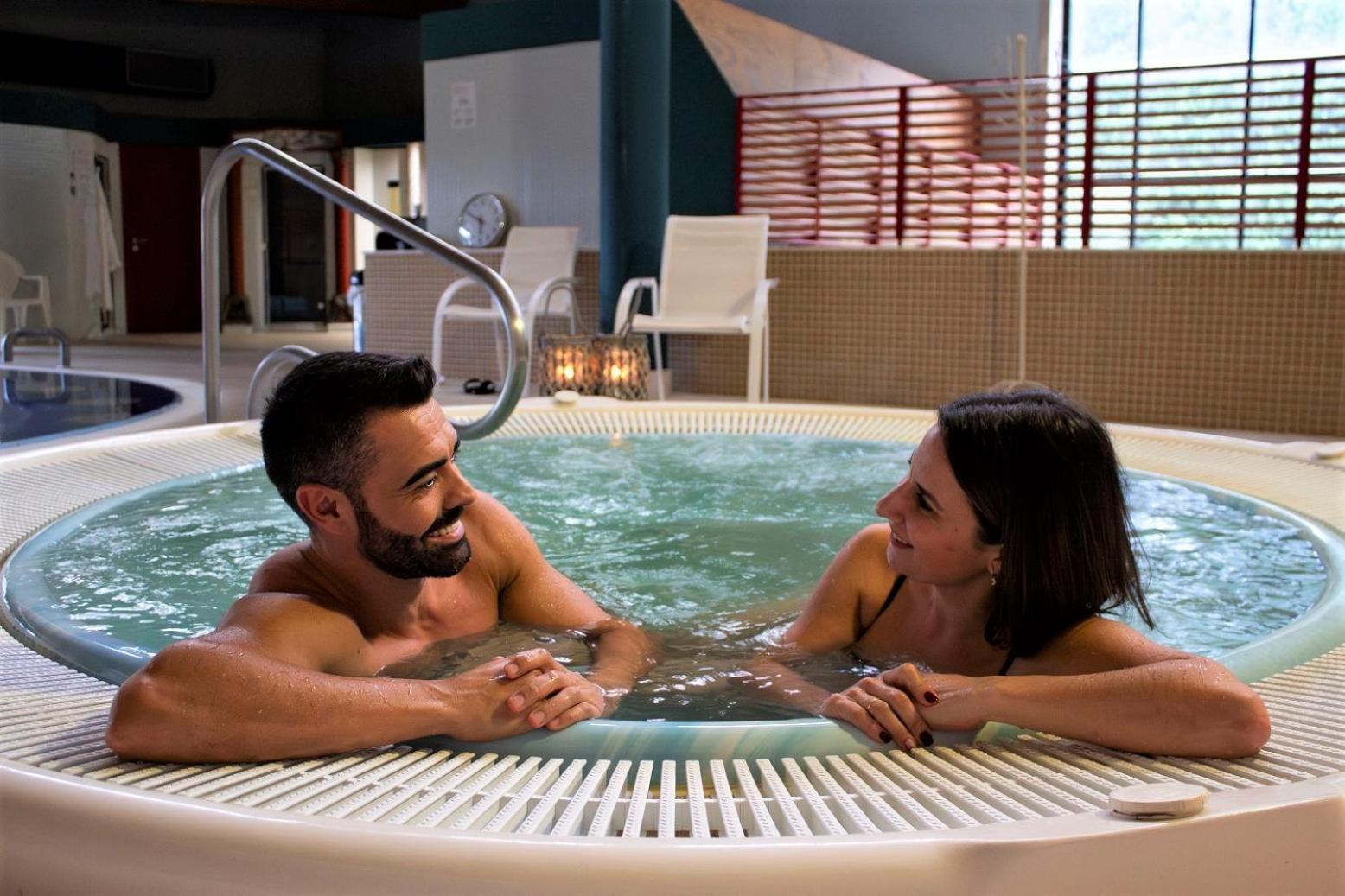 Laias Caldaria Hotel Y Balneario Bagian luar foto